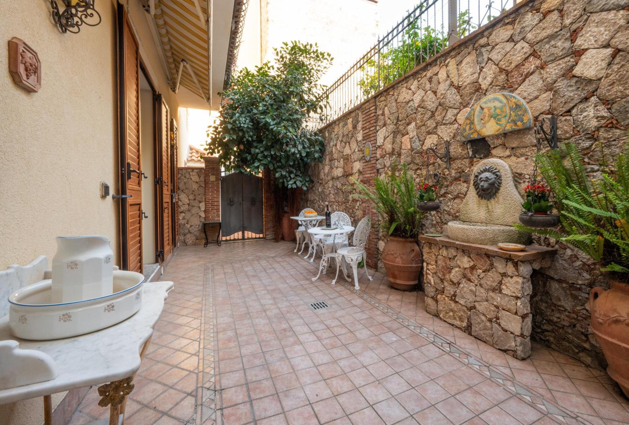 Casa D'Arte Taormina公寓 外观 照片